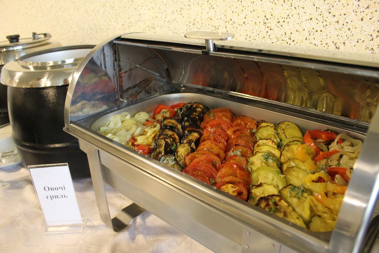 Truskavets 365 Hotel Ngoại thất bức ảnh