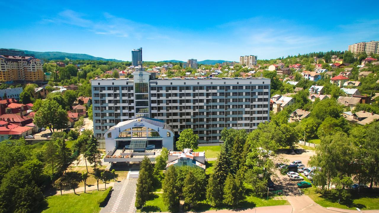 Truskavets 365 Hotel Ngoại thất bức ảnh